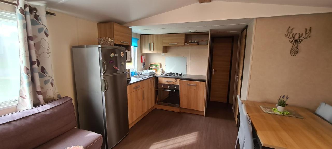 Mobil-Home 8 Personnes Vue Lac & Wi-Fi Inclus Onzain Zewnętrze zdjęcie